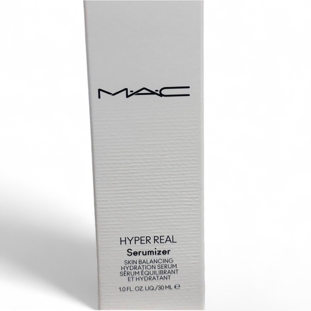 MAC Cosmetics Hyper Real Serumizer
